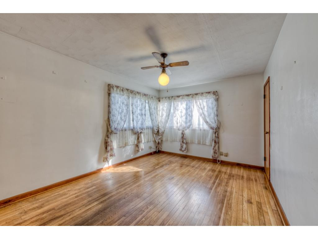 411 Meadow View Road Bristol, TN 37620 - Photo 14 of 24 Photo 14