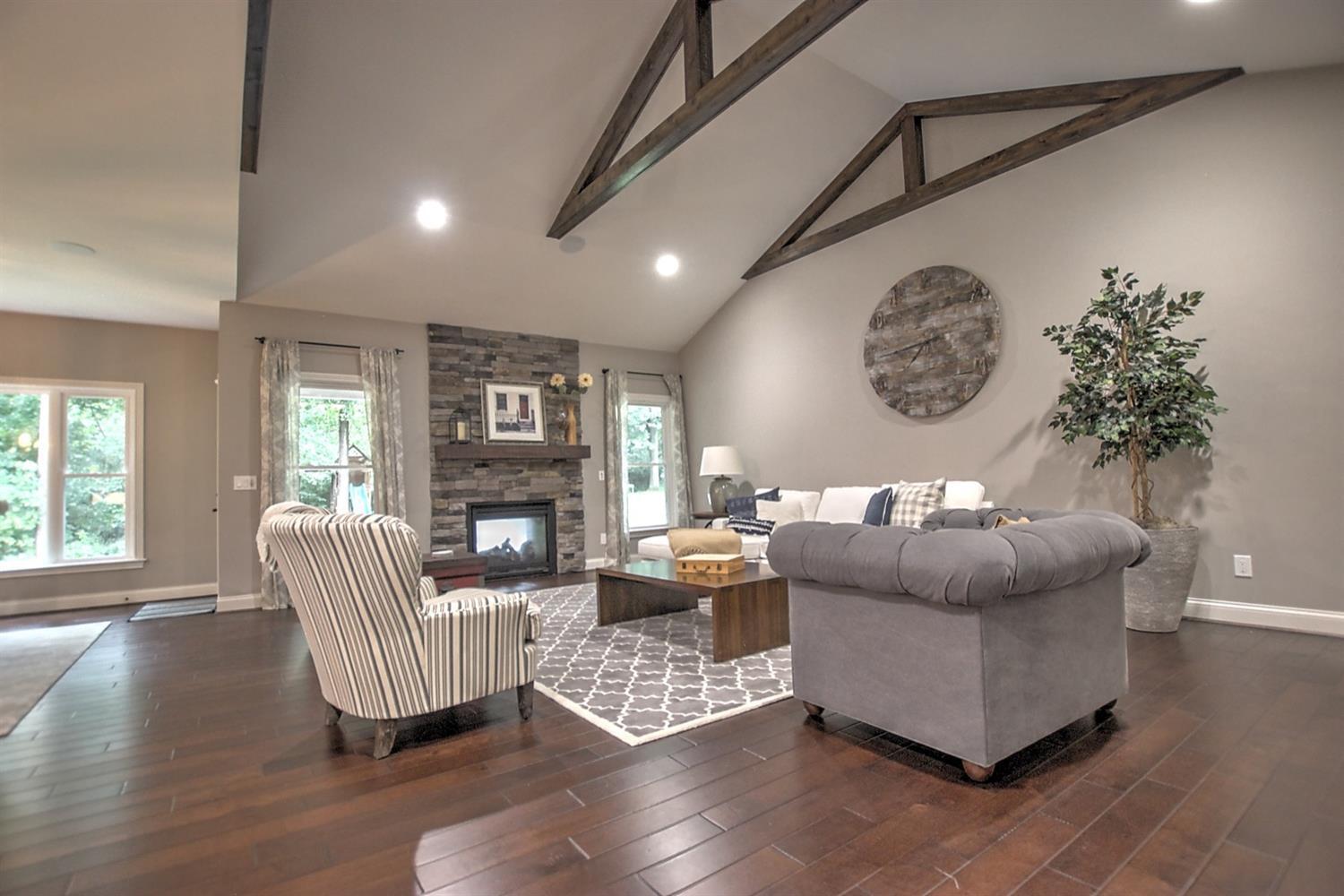 5374 Ridgevale Court Maineville, OH 45039 - Photo 10 of 36 Gallery Image 10