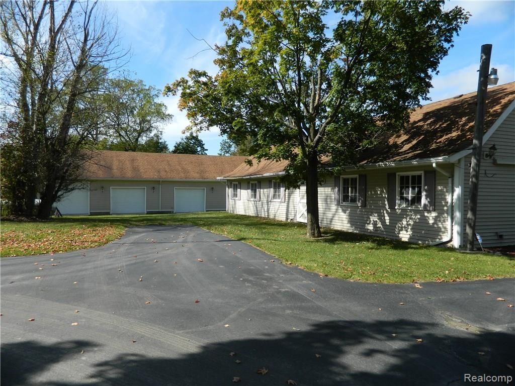 23113 Currie Road South Lyon, MI 48178 - Photo 14 of 49 Currie Rd 067.JPG