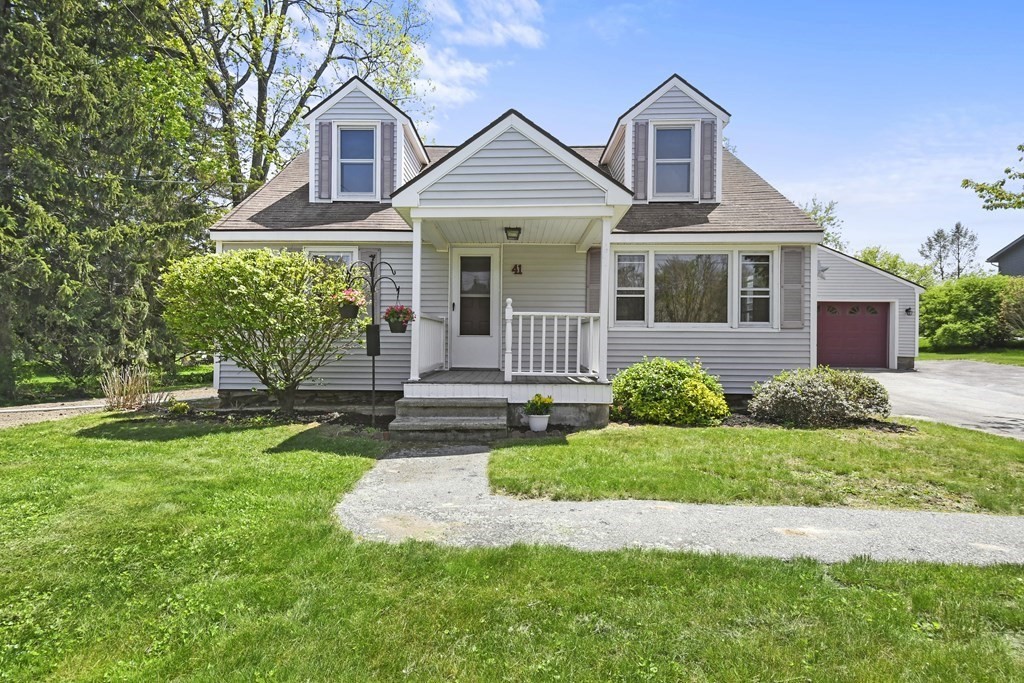 41 Clara Barton Road Oxford, MA 01537 - Photo 1 of 24 Gallery Image 1