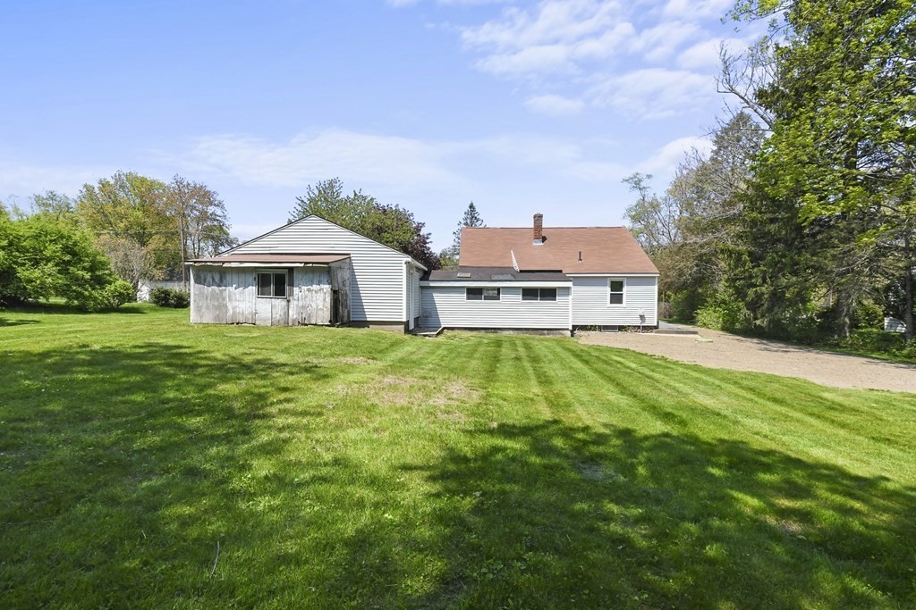 41 Clara Barton Road Oxford, MA 01537 - Photo 22 of 24 Gallery Image 22