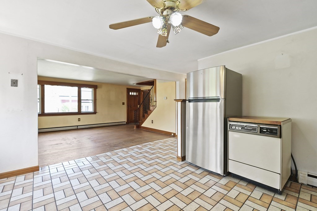 41 Clara Barton Road Oxford, MA 01537 - Photo 7 of 24 Gallery Image 7