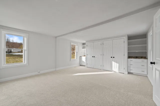 $649,900 | 132 Fontana Avenue, Fontana, WI 53125