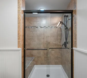 $649,900 | 132 Fontana Avenue, Fontana, WI 53125