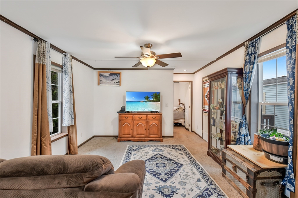 25 Groton School Road, Unit 23 Ayer, MA 01432 - Photo 9 of 26