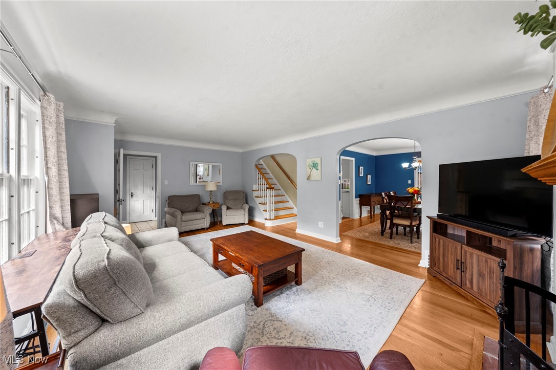 2611 Charney Road Cleveland, OH 44118 - Photo 7 of 38 Gallery Image 7