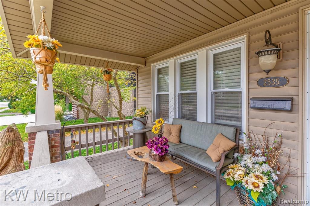 2535 Rochester Road Royal Oak, MI 48073 - Photo 2 of 71