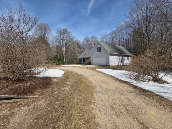$449,000 | 8378 Norconk Road, Bear Lake, MI 49614
