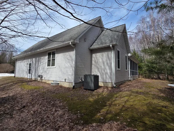 $449,000 | 8378 Norconk Road, Bear Lake, MI 49614