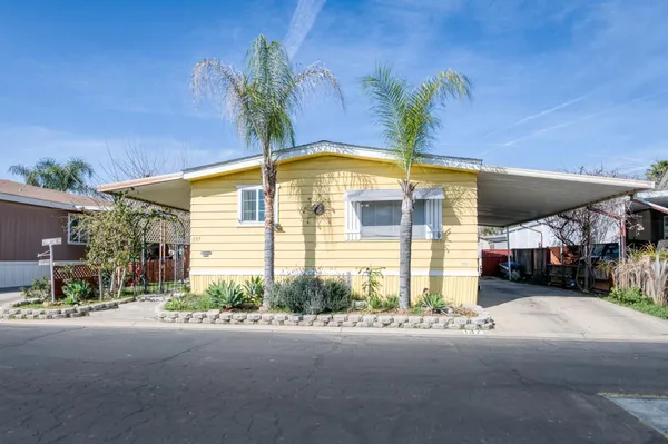 $113,500 | 2575 South Willow Avenue, Unit 137, Fresno, CA 93725
