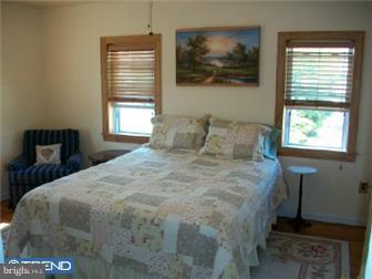 27 Woodbine Road Havertown, PA 19083 - Photo 8 of 12 Bedroom - Main