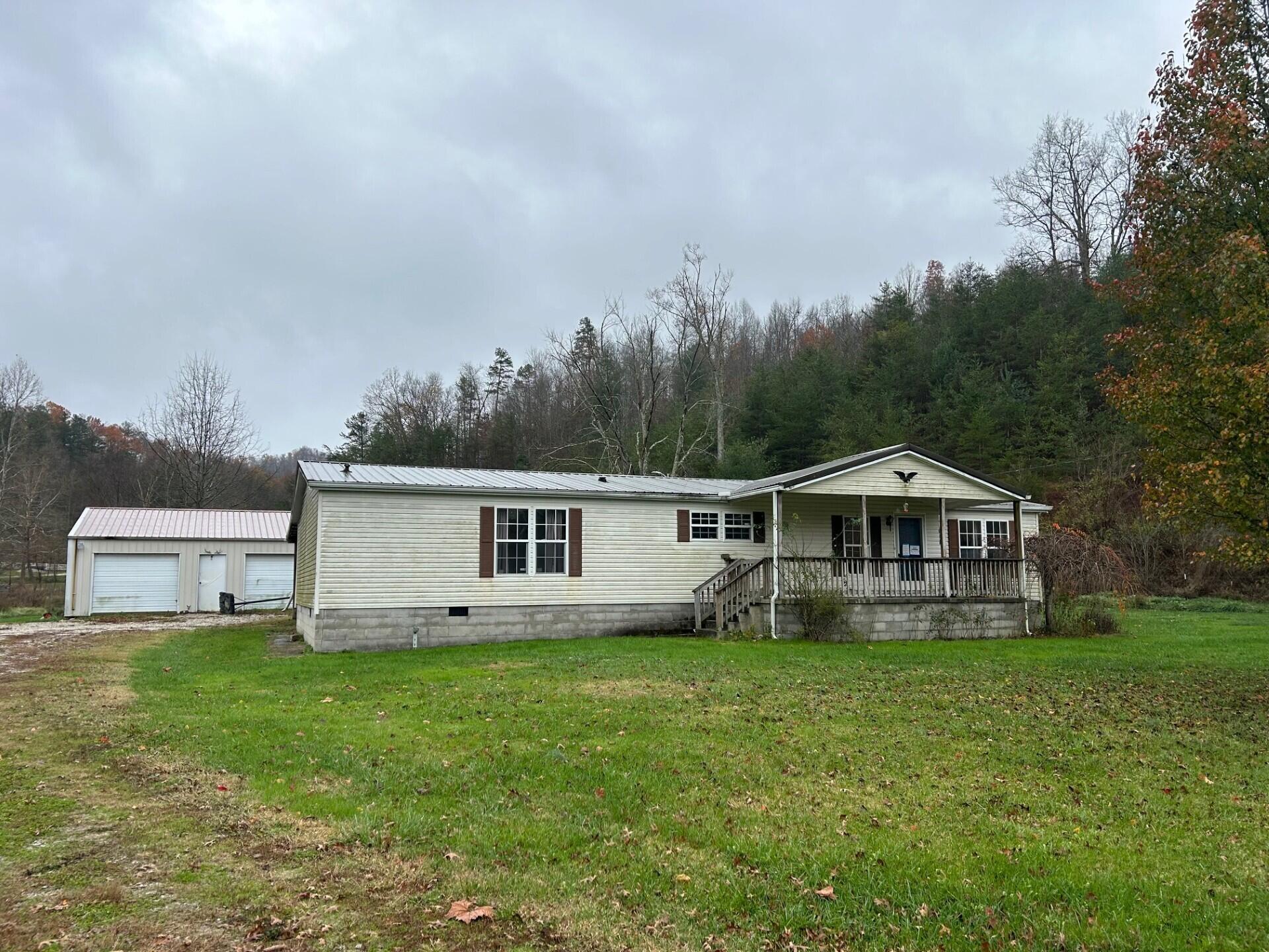 2009 Caskey Fork Road Hazel Green, KY 41332 - Photo 1 of 23 thumbnail_IMG_7771