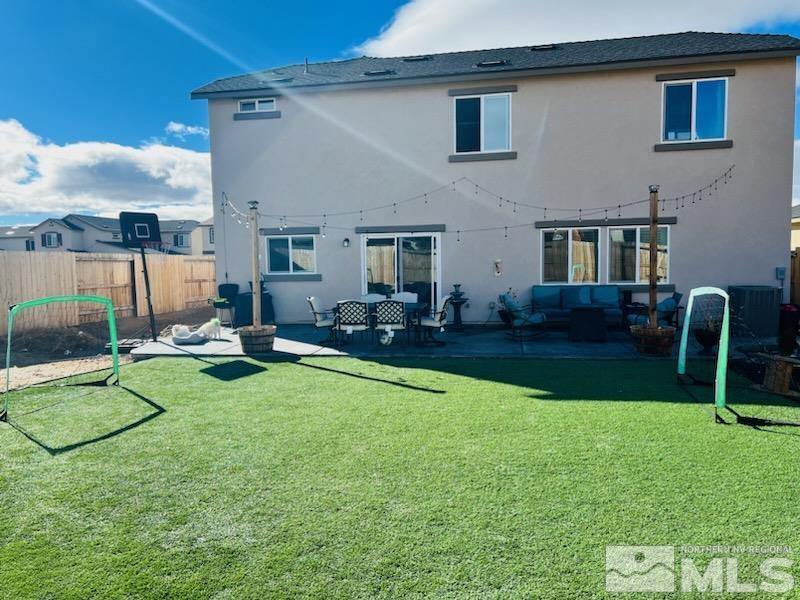 8908 Quail Falls Drive Reno, NV 89506 - Photo 14 of 17 a house view with a sitting space and garden