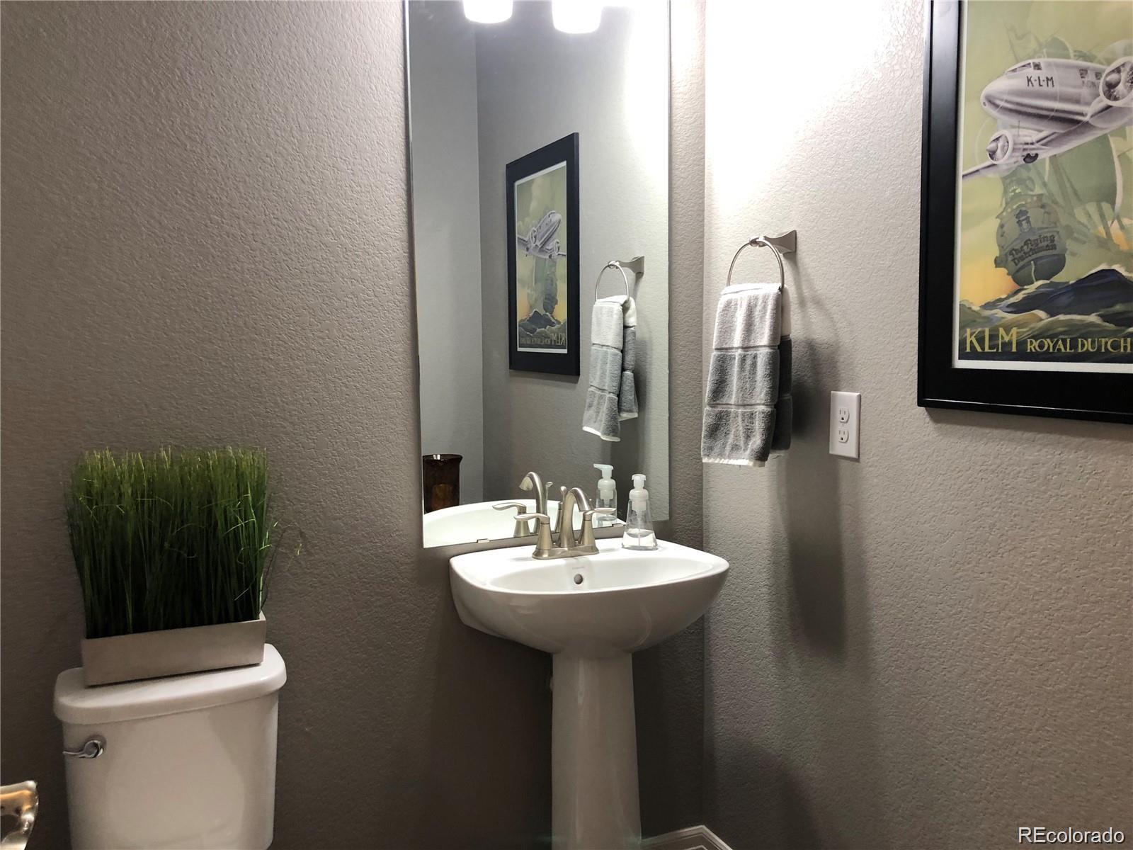 23897 East Rockinghorse Parkway Aurora, CO 80016 - Photo 11 of 25