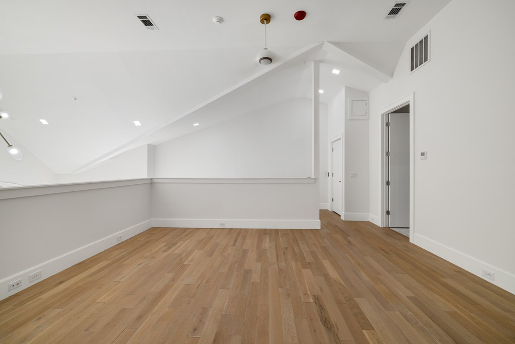 1281 # 4 E Main Street Blue Ridge, GA 30513 - Photo 10 of 20