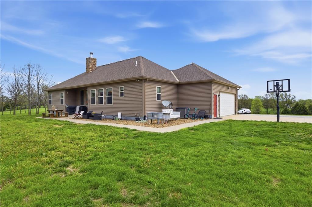 5317 Afek Road Higginsville, MO 64037 - Photo 10 of 48