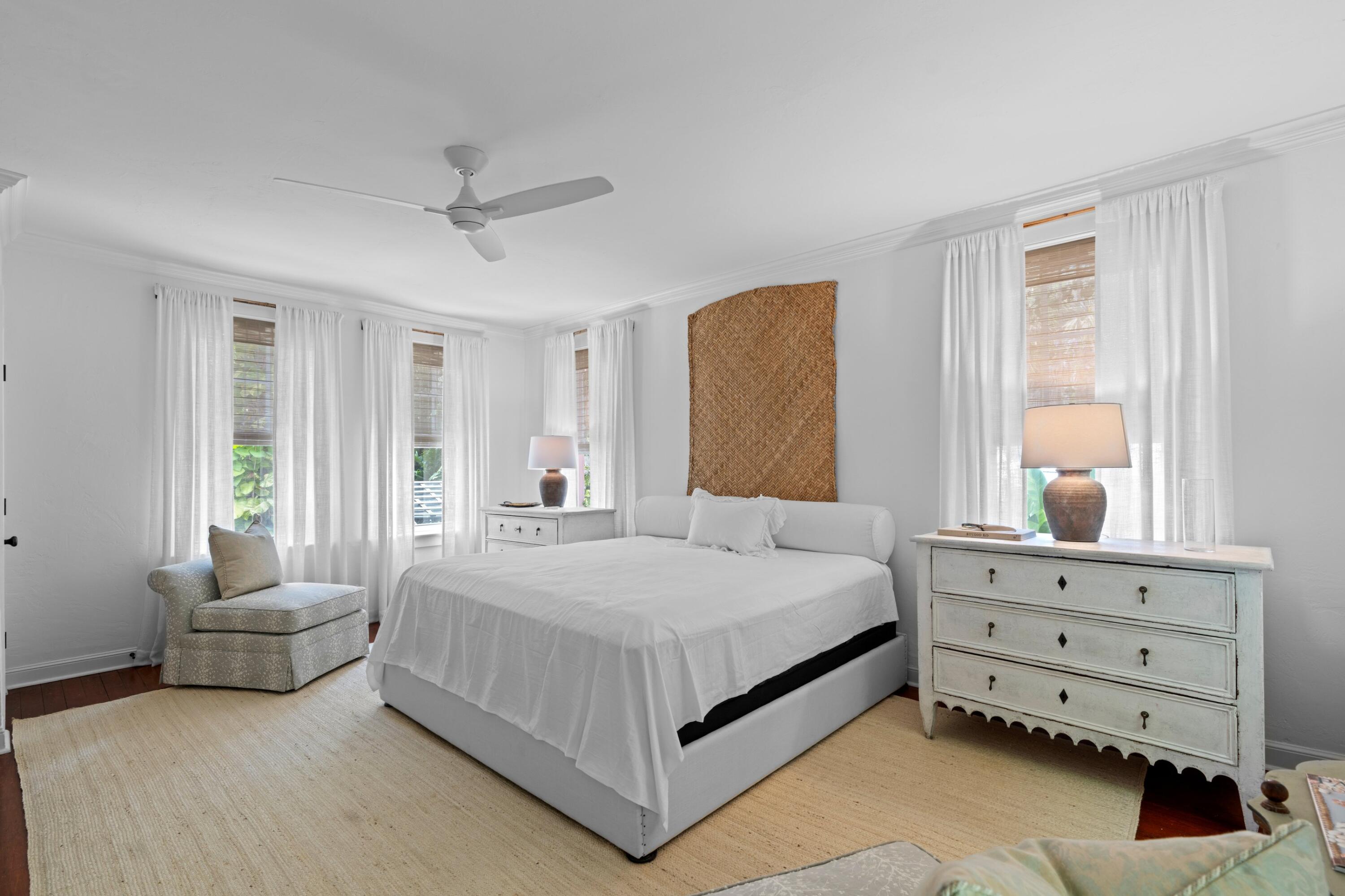 746 Upland Road West Palm Beach, FL 33401 - Photo 20 of 45 DSC03299-SMALL