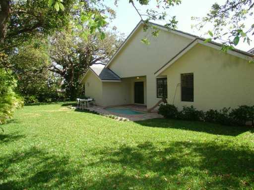 12 Rio Vista Drive Stuart, FL 34996 - Photo 7 of 8 Gallery Image 7