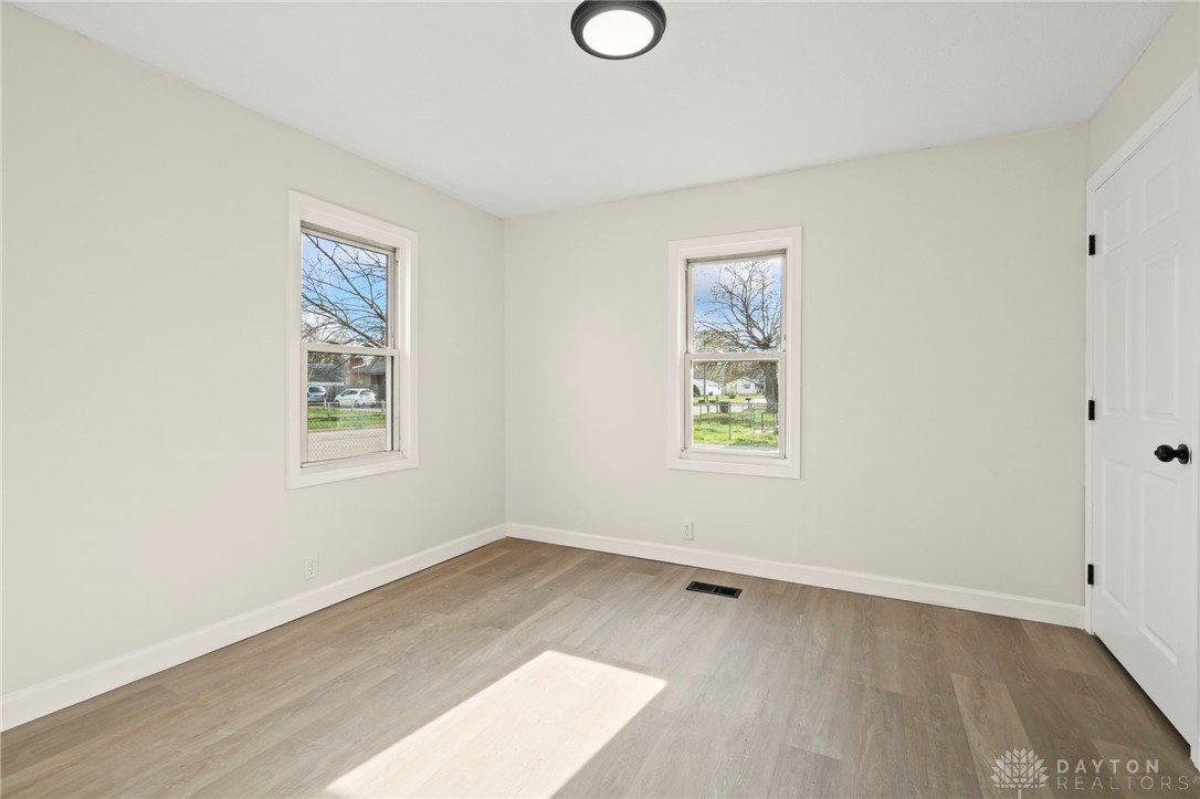 3417 Beechgrove Road Moraine, OH 45439 - Photo 8 of 43