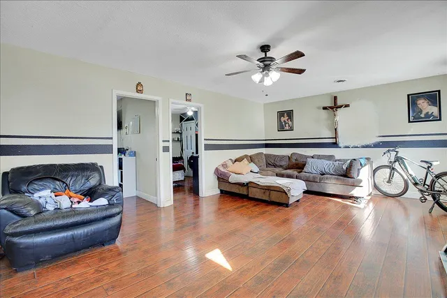 $375,000 | 315 Ainsley Avenue, Yuba City, CA 95991