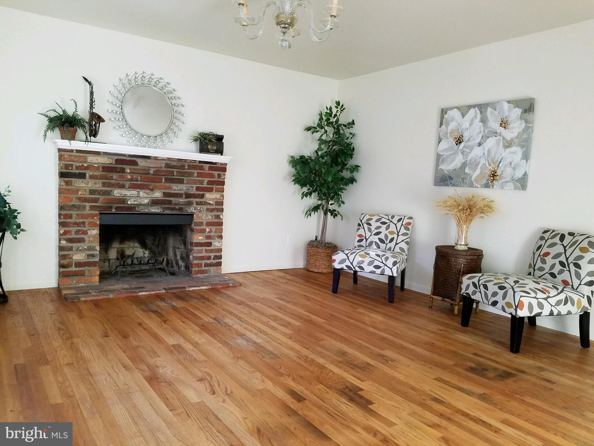 1628 Colony Road Pasadena, MD 21122 - Photo 1 of 29 Welcome Home!! Freshly painted 1st level!