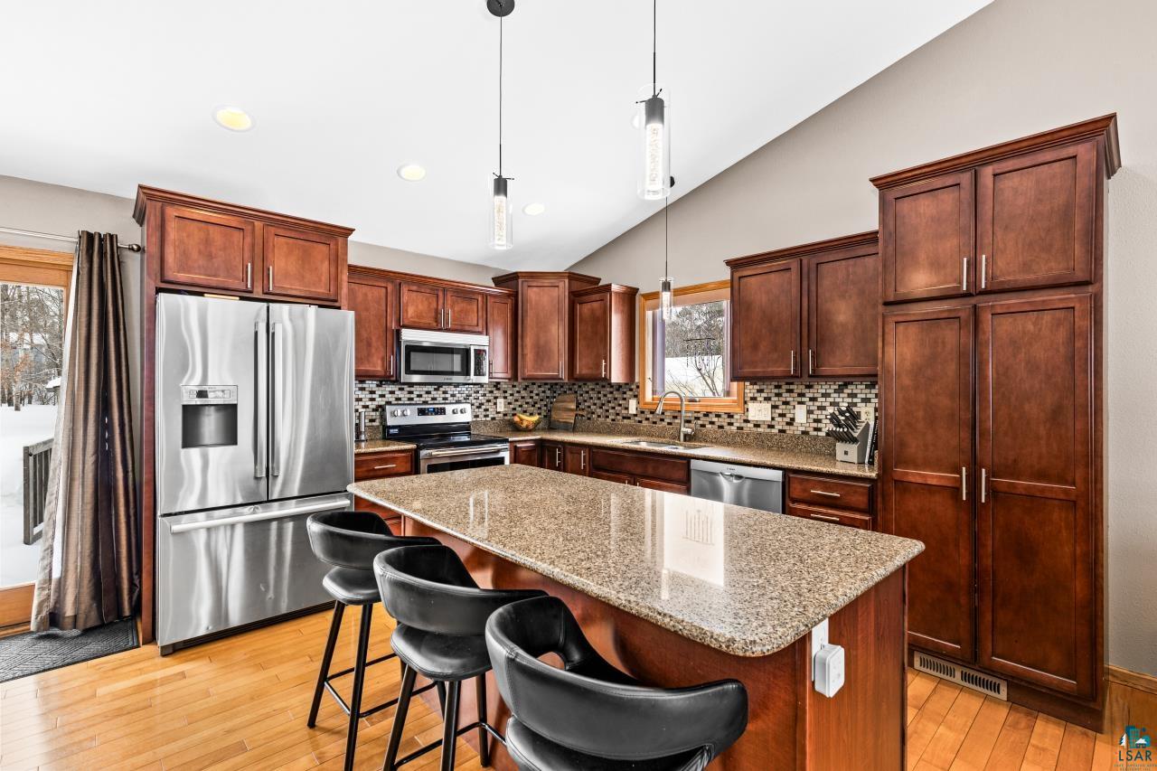 313 West Mulberry Street Duluth, MN 55811 - Photo 14 of 65