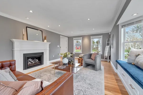 $1,499,000 | 2648 Massachusetts Avenue, Lexington, MA 02421