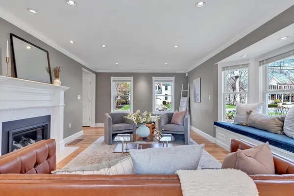 $1,499,000 | 2648 Massachusetts Avenue, Lexington, MA 02421