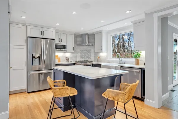$1,499,000 | 2648 Massachusetts Avenue, Lexington, MA 02421