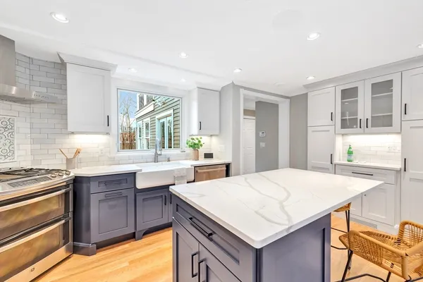 $1,499,000 | 2648 Massachusetts Avenue, Lexington, MA 02421