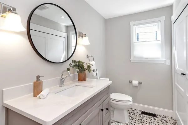 $1,499,000 | 2648 Massachusetts Avenue, Lexington, MA 02421