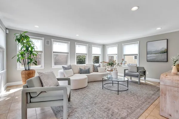 $1,499,000 | 2648 Massachusetts Avenue, Lexington, MA 02421