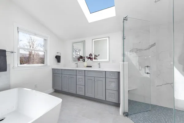 $1,499,000 | 2648 Massachusetts Avenue, Lexington, MA 02421