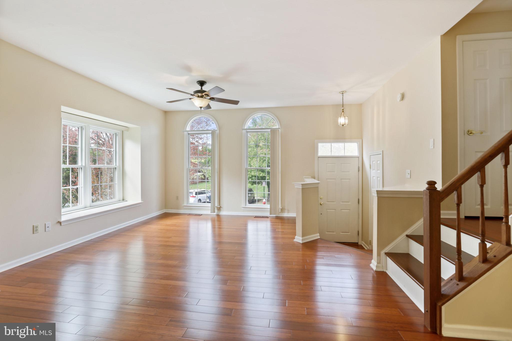 46907 Rabbitrun Terrace Sterling, VA 20164 - Photo 19 of 35 Gallery Image 19