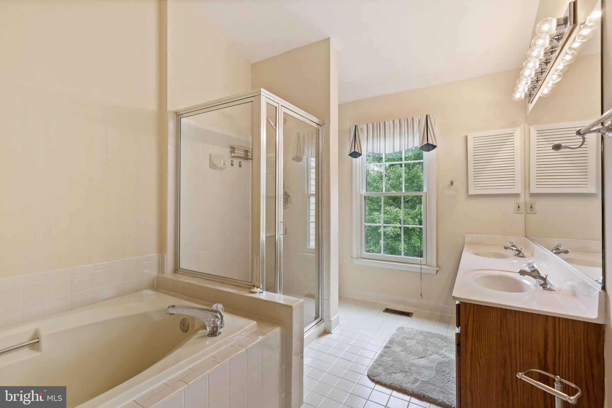 46907 Rabbitrun Terrace Sterling, VA 20164 - Photo 27 of 35 Gallery Image 27
