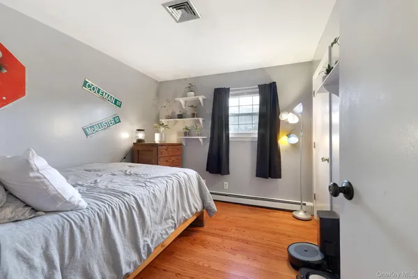 $499,900 | 65 Maureen Drive, Middletown, NY 10940