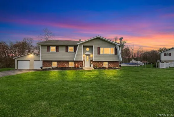 $499,900 | 65 Maureen Drive, Middletown, NY 10940