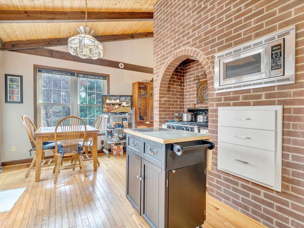 138 Carriage Court Ridgeway, VA 24148 - Photo 12 of 49 12-MIB04689