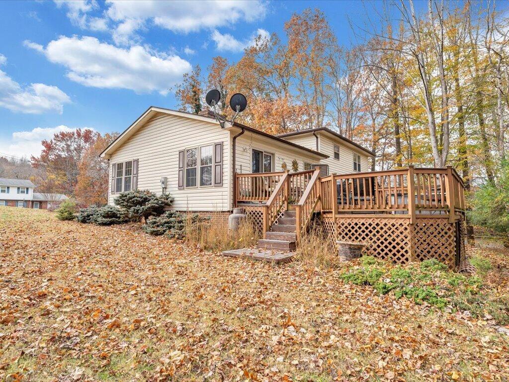 138 Carriage Court Ridgeway, VA 24148 - Photo 39 of 49 39-MIB04722