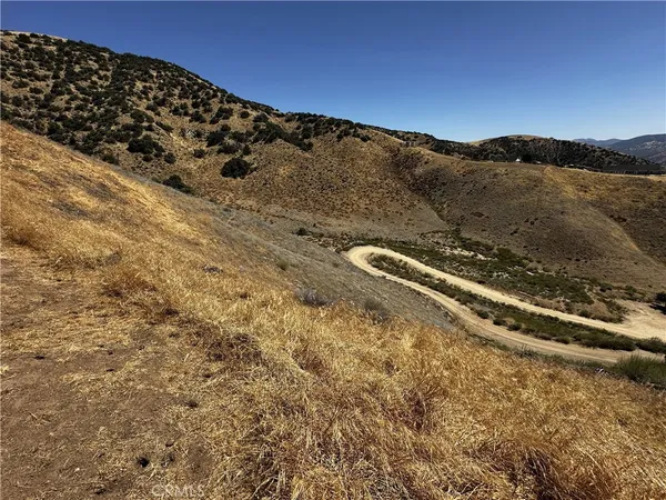 $189,000 | 6 Chimney Canyon Road, Lebec, CA 93243