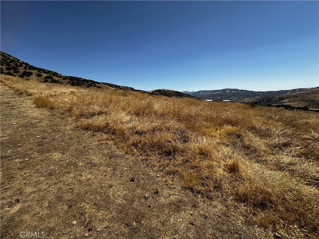 6 Chimney Canyon Road Lebec, CA 93243 - Photo 4 of 12