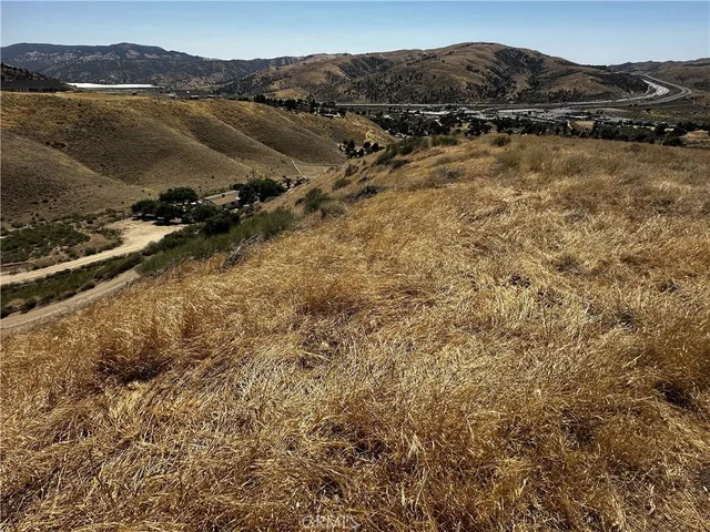 $189,000 | 6 Chimney Canyon Road, Lebec, CA 93243