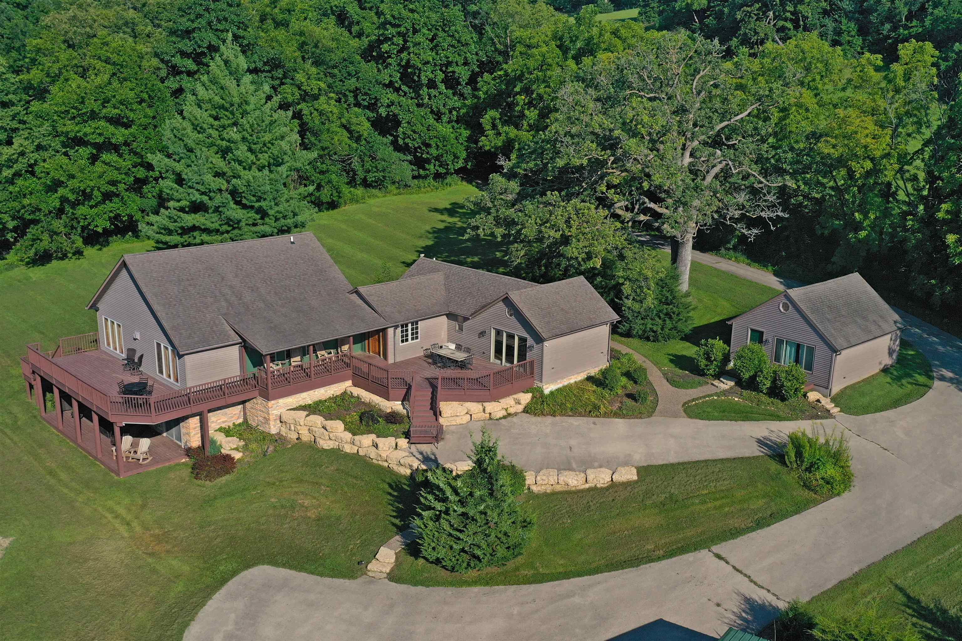 2287 West Hanover Road Hanover, IL 61041 - Photo 22 of 38 an aerial view of a house
