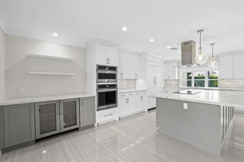 $1,300,000 | 4240 Northeast 22nd Terrace, Lighthouse Point, FL 33064