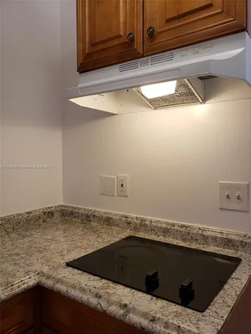 a view of a utility room