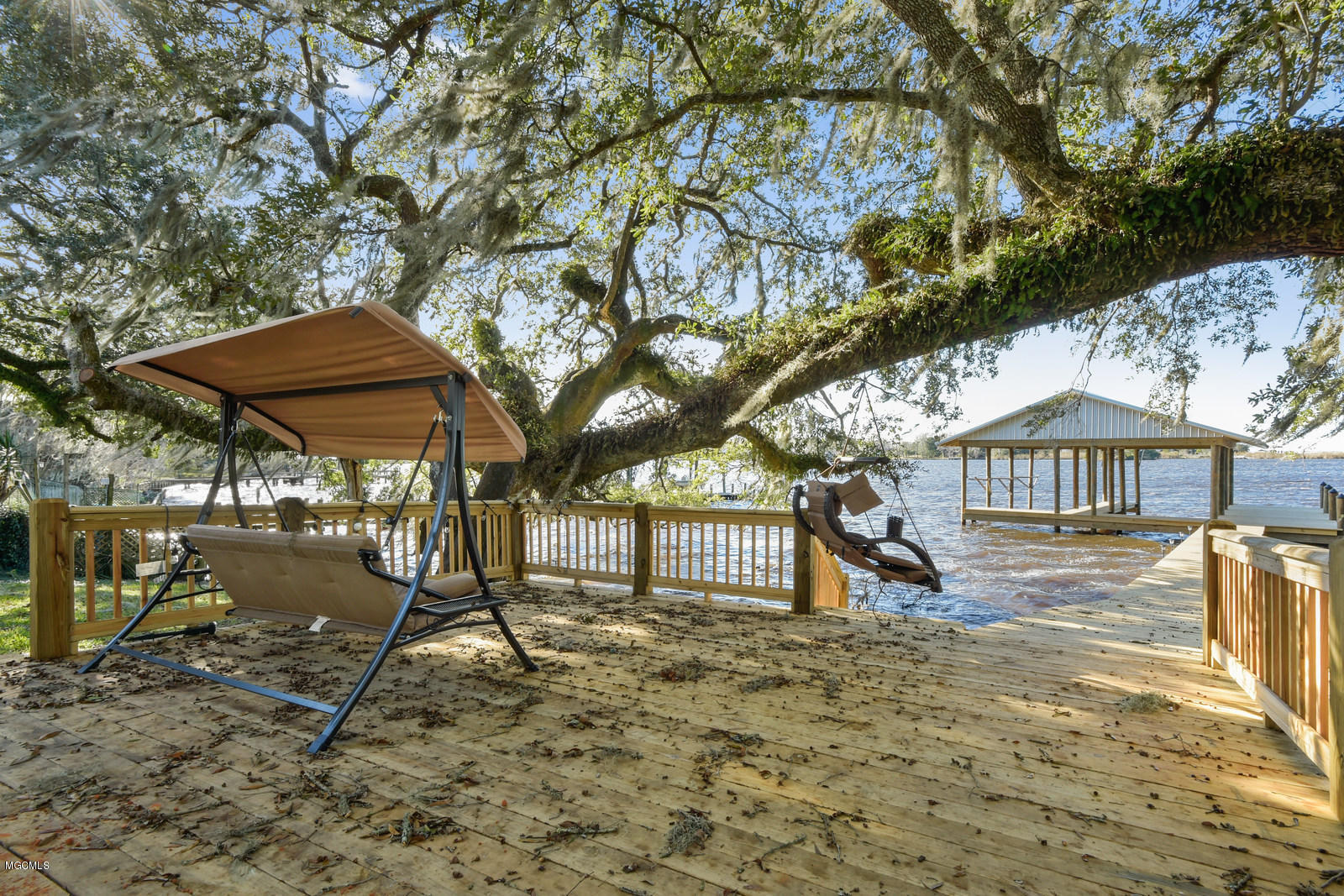 5307 Beardslee Street Moss Point, MS 39563 - Photo 25 of 27 21 pier view mp