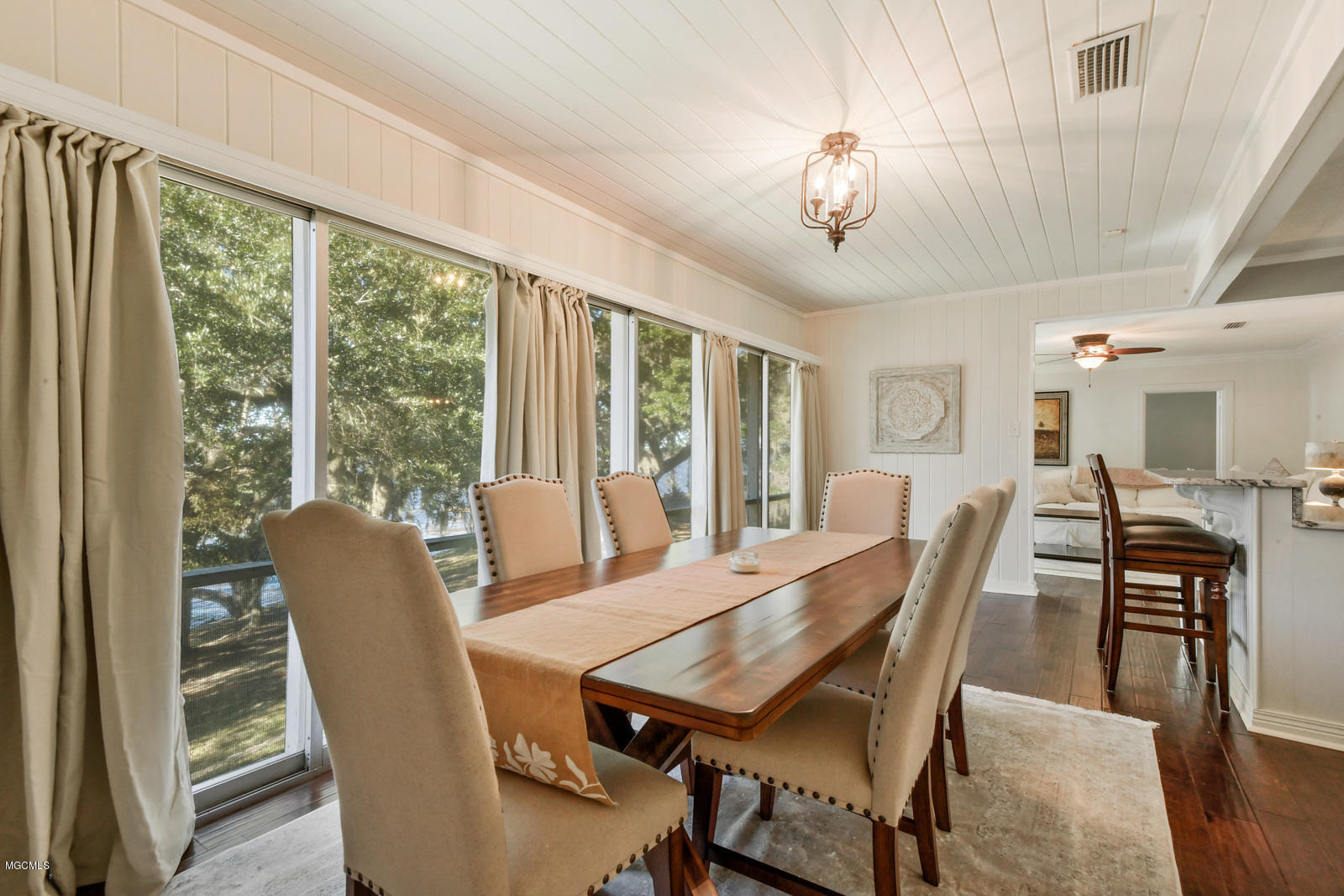 5307 Beardslee Street Moss Point, MS 39563 - Photo 6 of 27 10 dining room mp