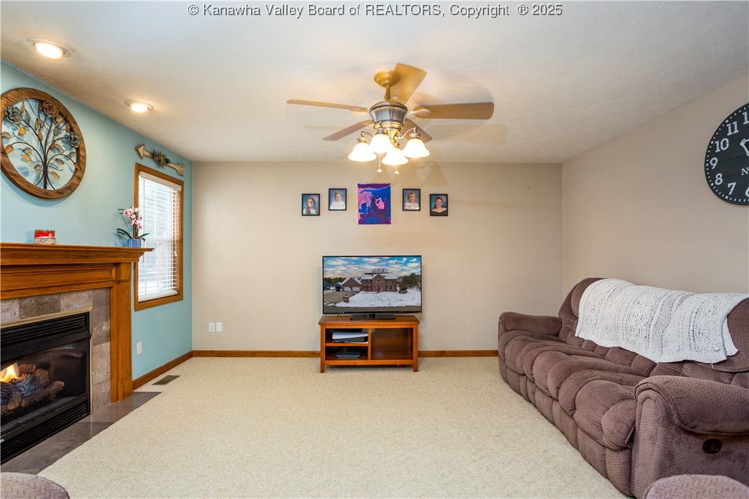 140 Waterside Circle Winfield, WV 25213 - Photo 16 of 50 Gallery Image 16