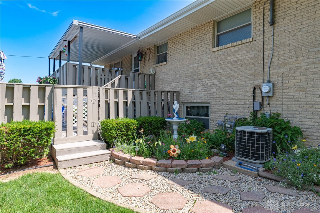 6313 Carnation Road Dayton, OH 45449 - Photo 32 of 42 Gallery Image 32