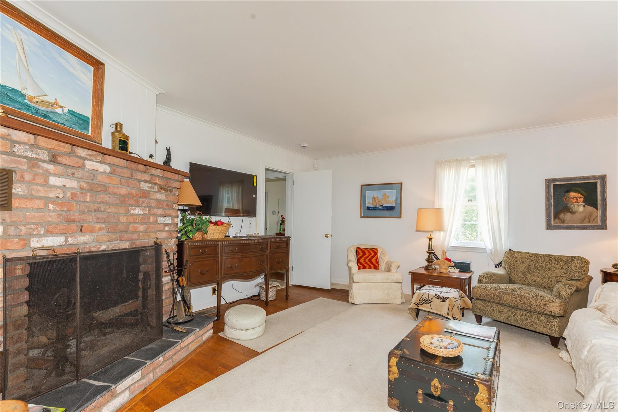 21 Oceanview Road Hampton Bays, NY 11946 - Photo 9 of 21